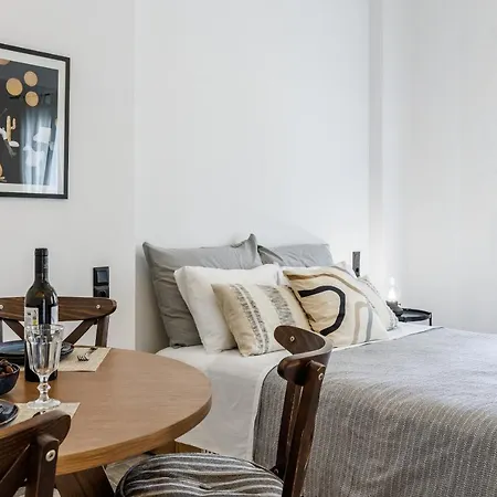 Maison Grey * スコペロス